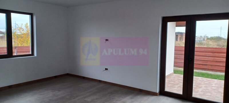 Sabareni, casa noua, 3 camere, 2 bai, bucatarie, terasa, pivnita