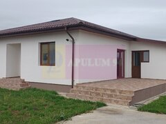 Sabareni, casa noua, 3 camere, 2 bai, bucatarie, terasa, pivnita